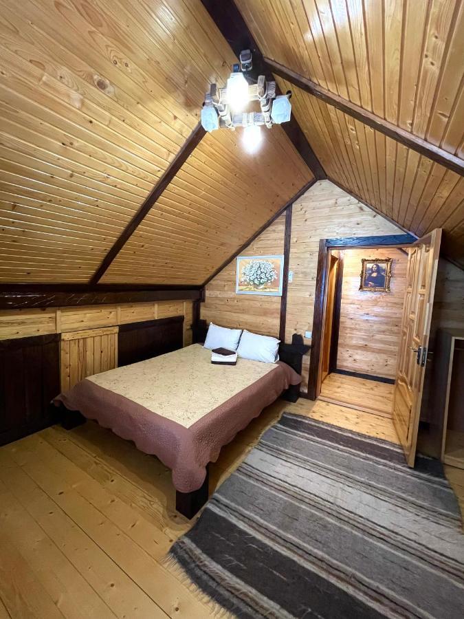 Котедж Chalet Adriana บูโคเวล ภายนอก รูปภาพ