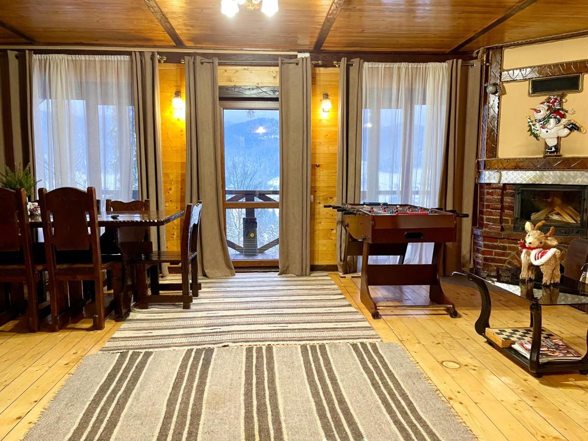 Котедж Chalet Adriana บูโคเวล ภายนอก รูปภาพ